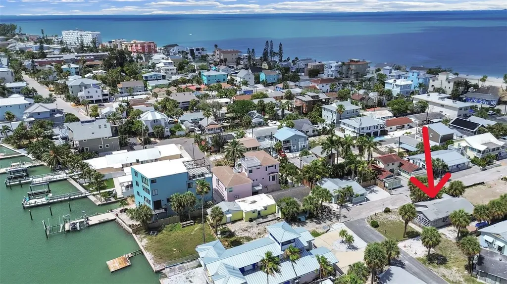 130 90th Avenue Treasure Island FL 33706