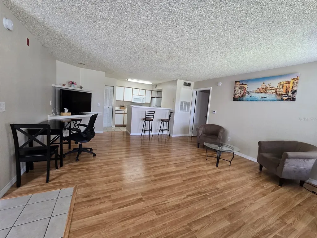 2201 Key West Court Kissimmee FL 34741