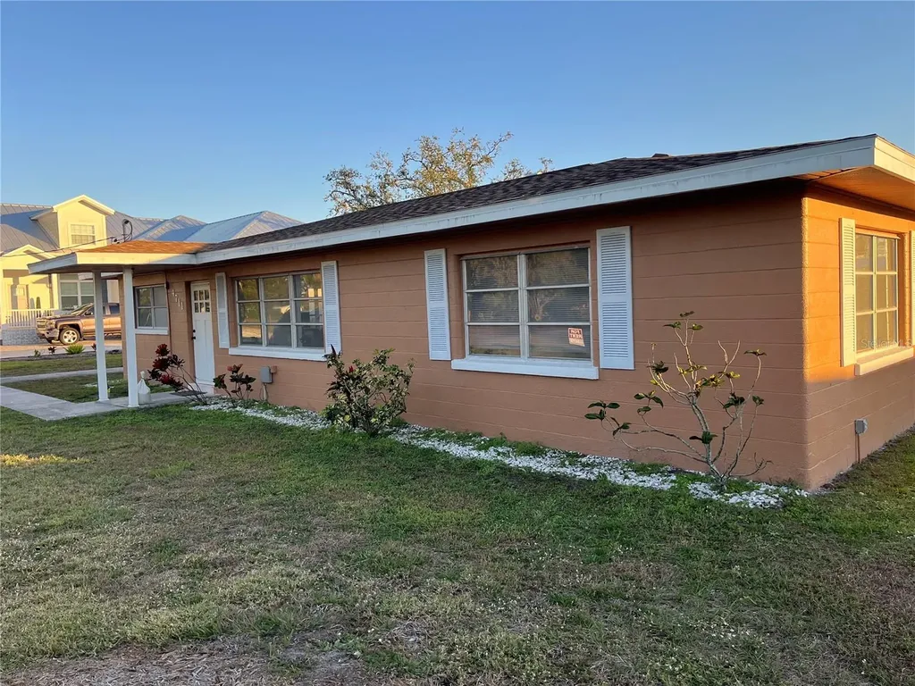 4711 8th Street Court E Ellenton FL 34222