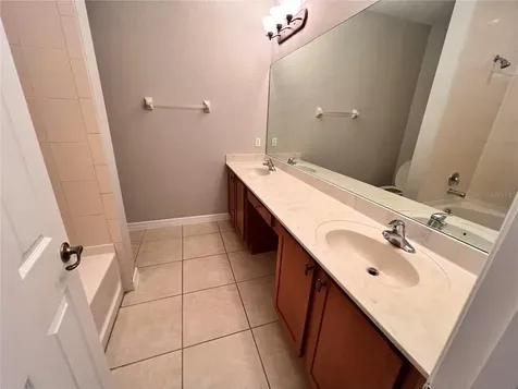 2342 Aloha Bay Court Ocoee FL 34761
