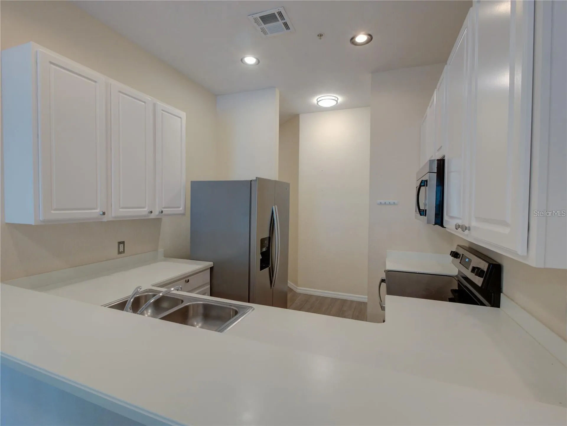709 Lucaya Loop Davenport FL 33897
