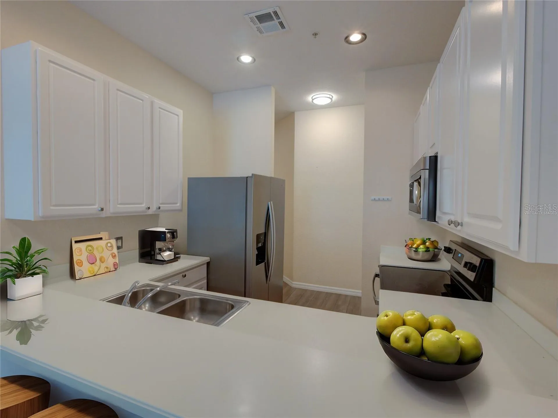 709 Lucaya Loop Davenport FL 33897
