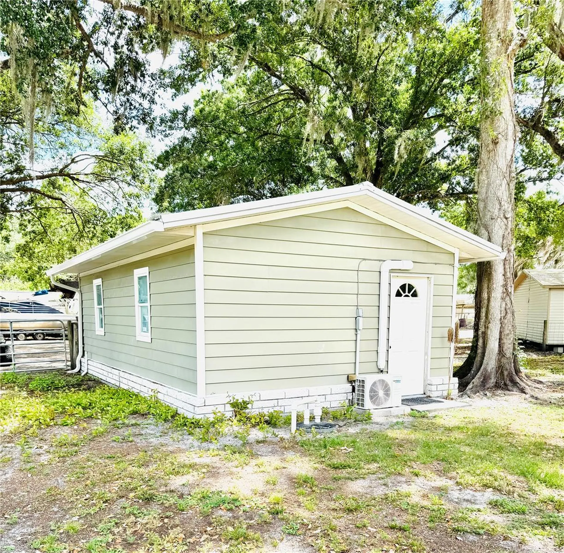 621 Avenue A Wahneta Street E Winter Haven FL 33880