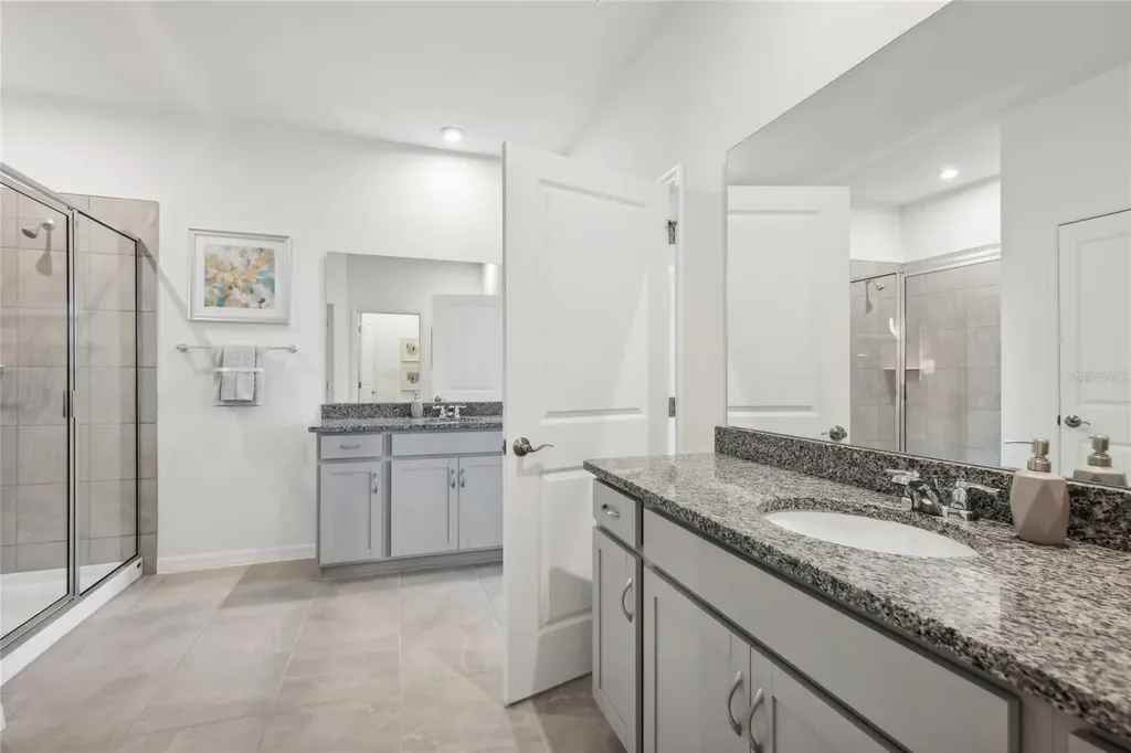 12879 Trovita Drive Grand Island FL 32735
