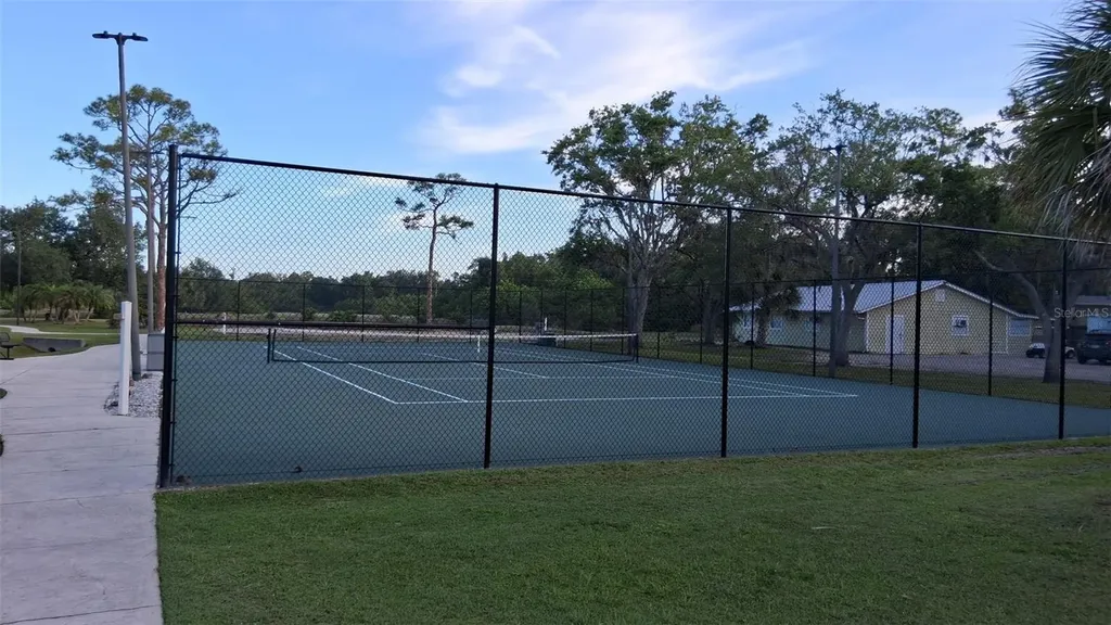 1300 N River Road Venice FL 34293