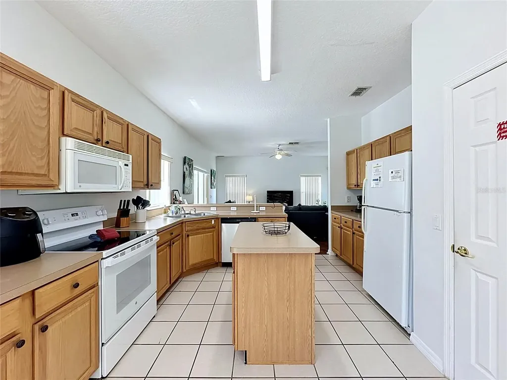 822 Balmoral Drive Davenport FL 33896