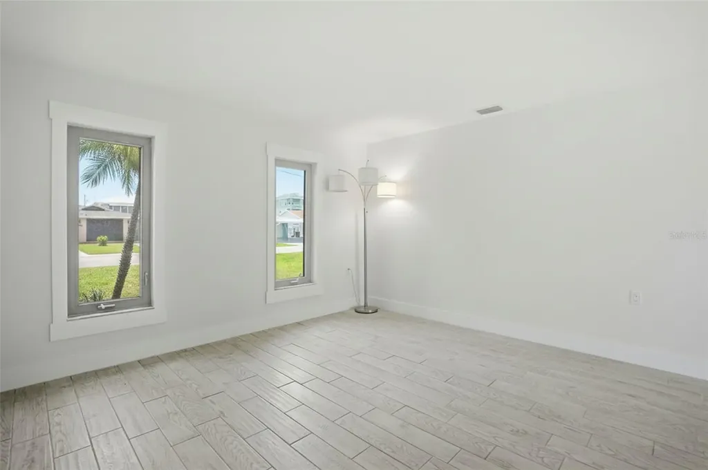 13840 Barnard Avenue Hudson FL 34667