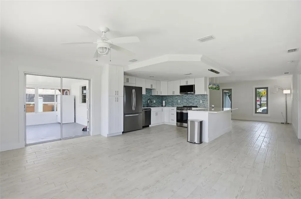 13840 Barnard Avenue Hudson FL 34667