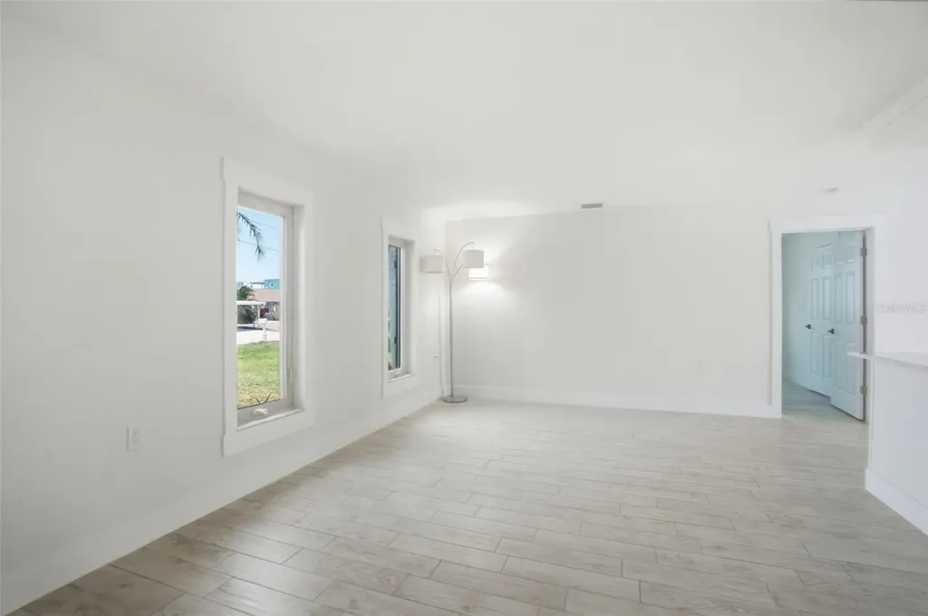 13840 Barnard Avenue Hudson FL 34667