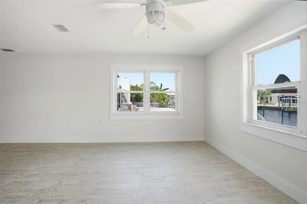 13840 Barnard Avenue Hudson FL 34667