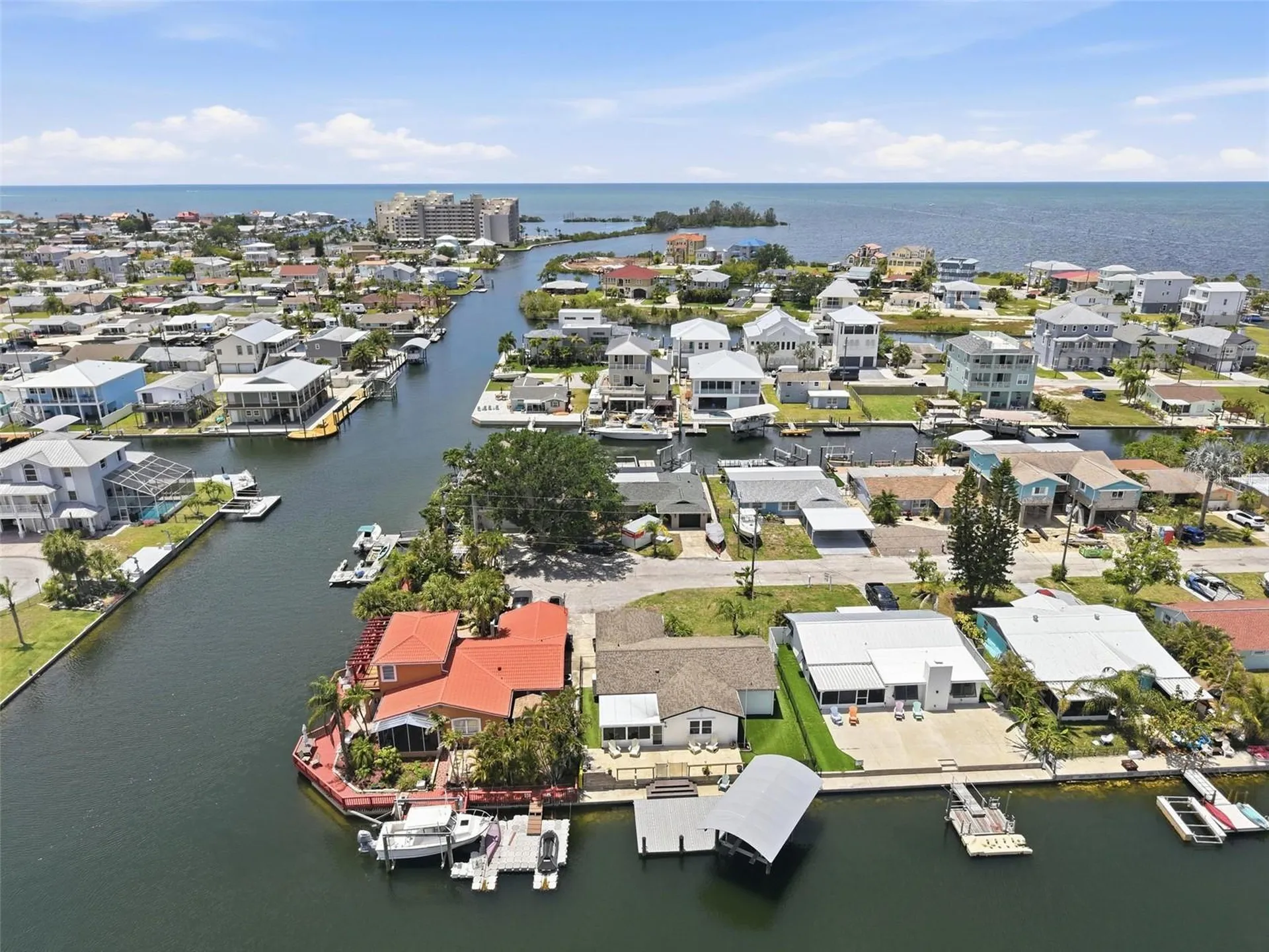 13840 Barnard Avenue Hudson FL 34667