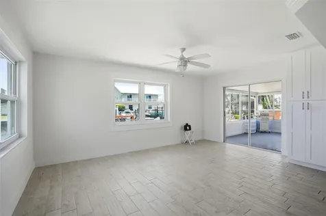 13840 Barnard Avenue Hudson FL 34667