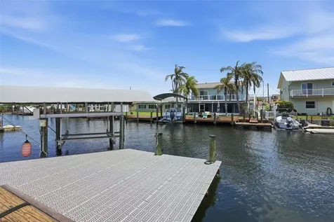 13840 Barnard Avenue Hudson FL 34667