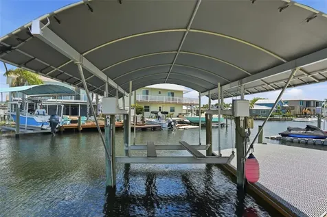 13840 Barnard Avenue Hudson FL 34667