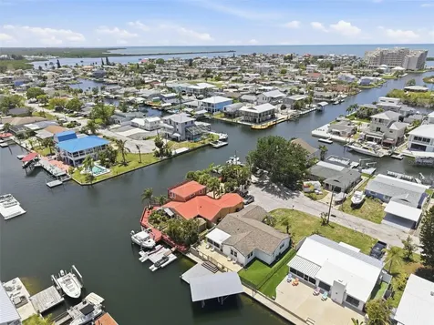 13840 Barnard Avenue Hudson FL 34667