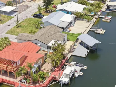 13840 Barnard Avenue Hudson FL 34667