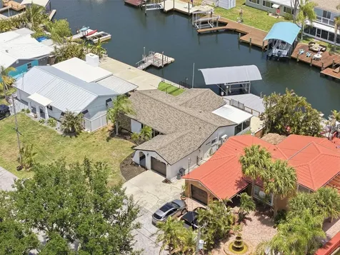 13840 Barnard Avenue Hudson FL 34667