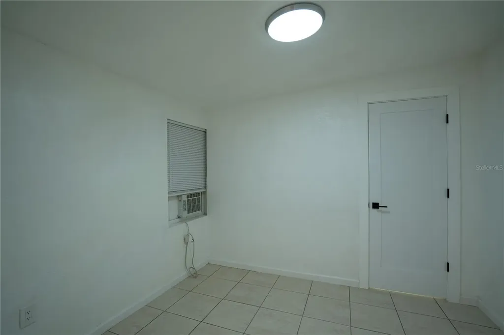 6002 W Clifton Street Tampa FL 33634