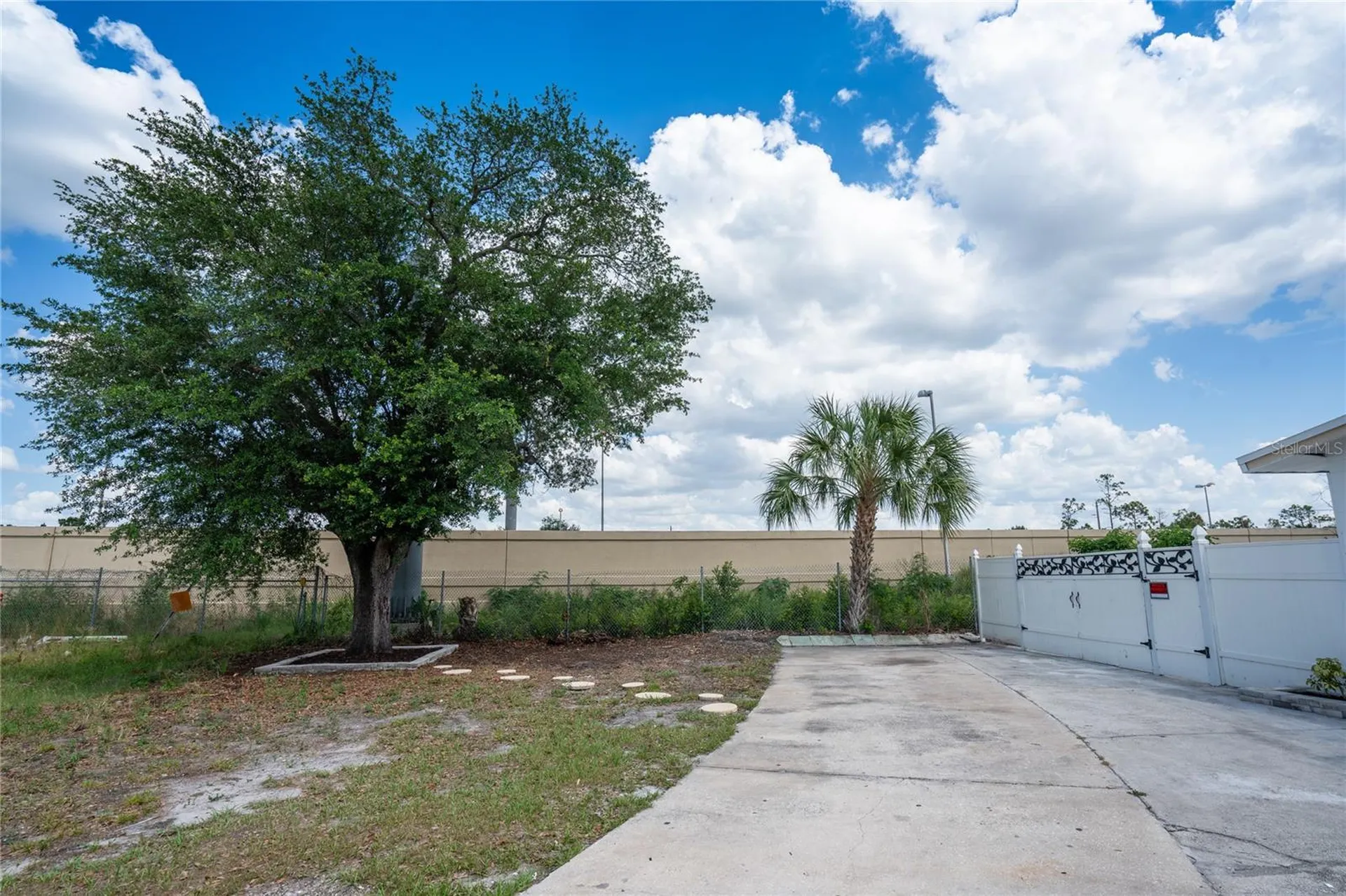 6002 W Clifton Street Tampa FL 33634