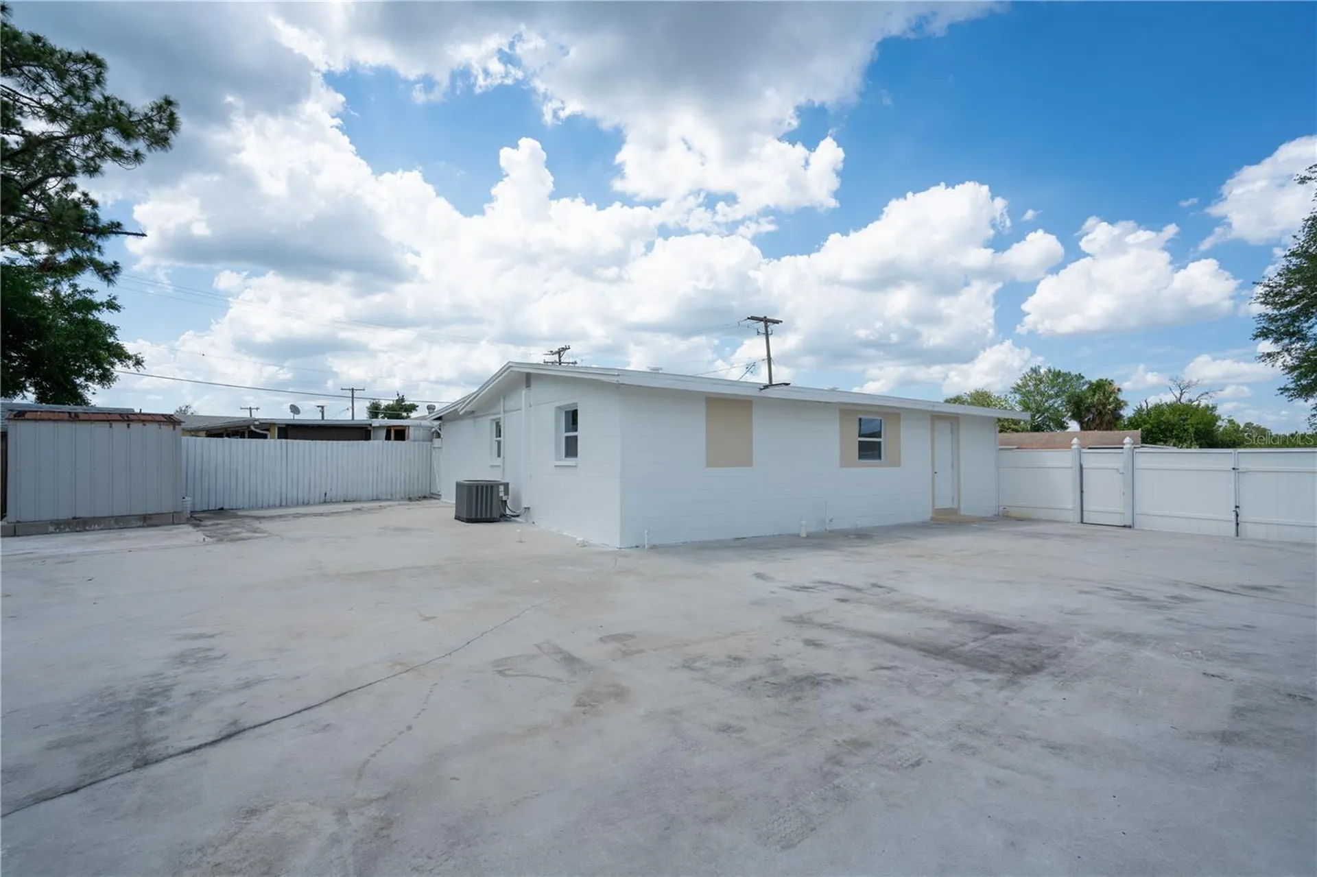 6002 W Clifton Street Tampa FL 33634