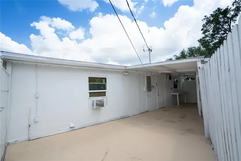 6002 W Clifton Street Tampa FL 33634