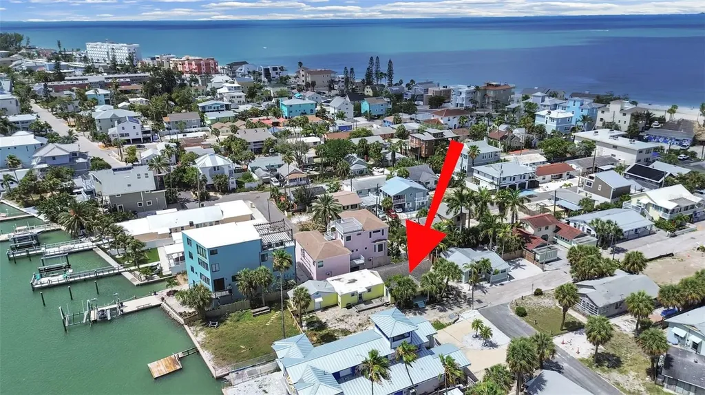 201 90th Avenue Treasure Island FL 33706