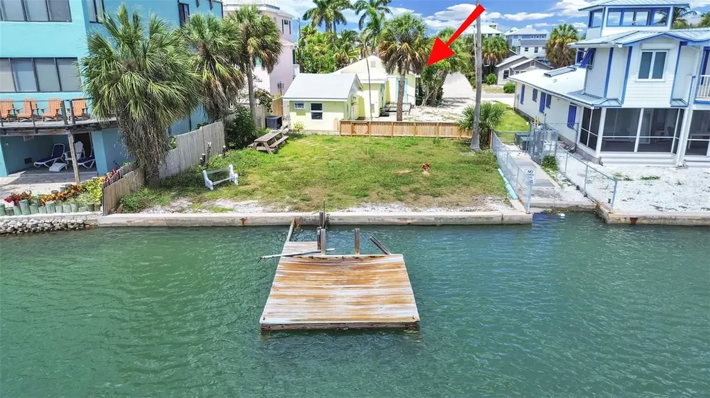 201 90th Avenue Treasure Island FL 33706