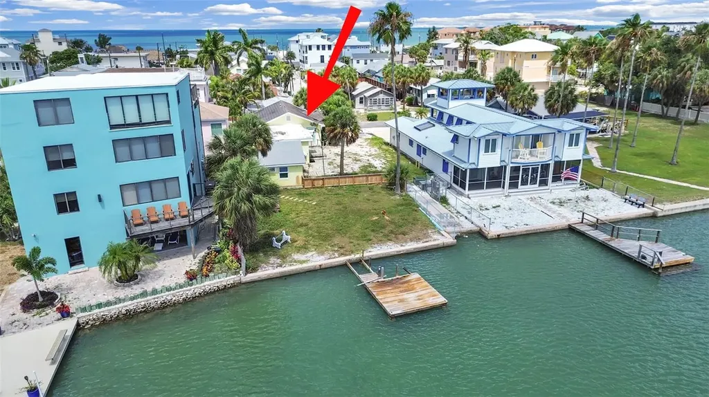 201 90th Avenue Treasure Island FL 33706