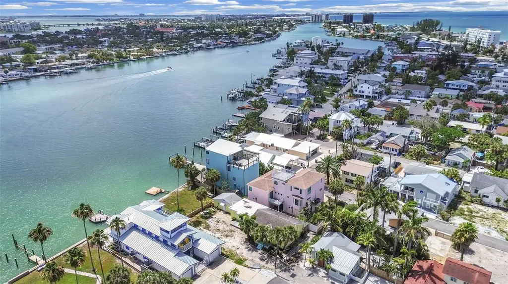201 90th Avenue Treasure Island FL 33706