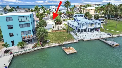 201 90th Avenue Treasure Island FL 33706