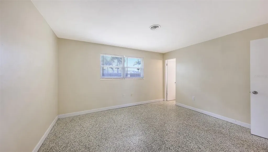 2542 Tulip Street Sarasota FL 34239