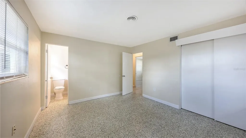 2542 Tulip Street Sarasota FL 34239
