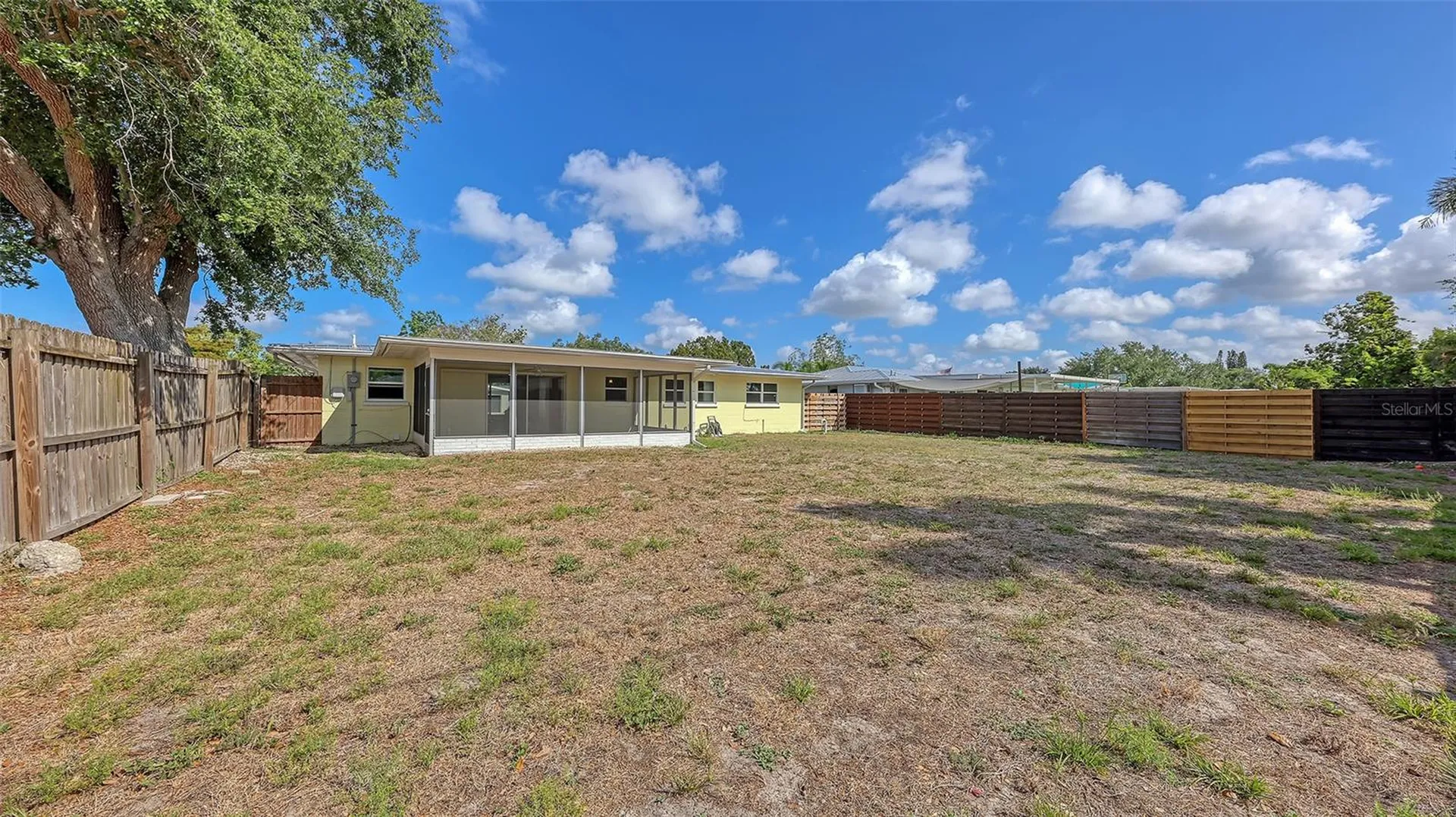2542 Tulip Street Sarasota FL 34239