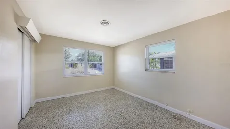 2542 Tulip Street Sarasota FL 34239