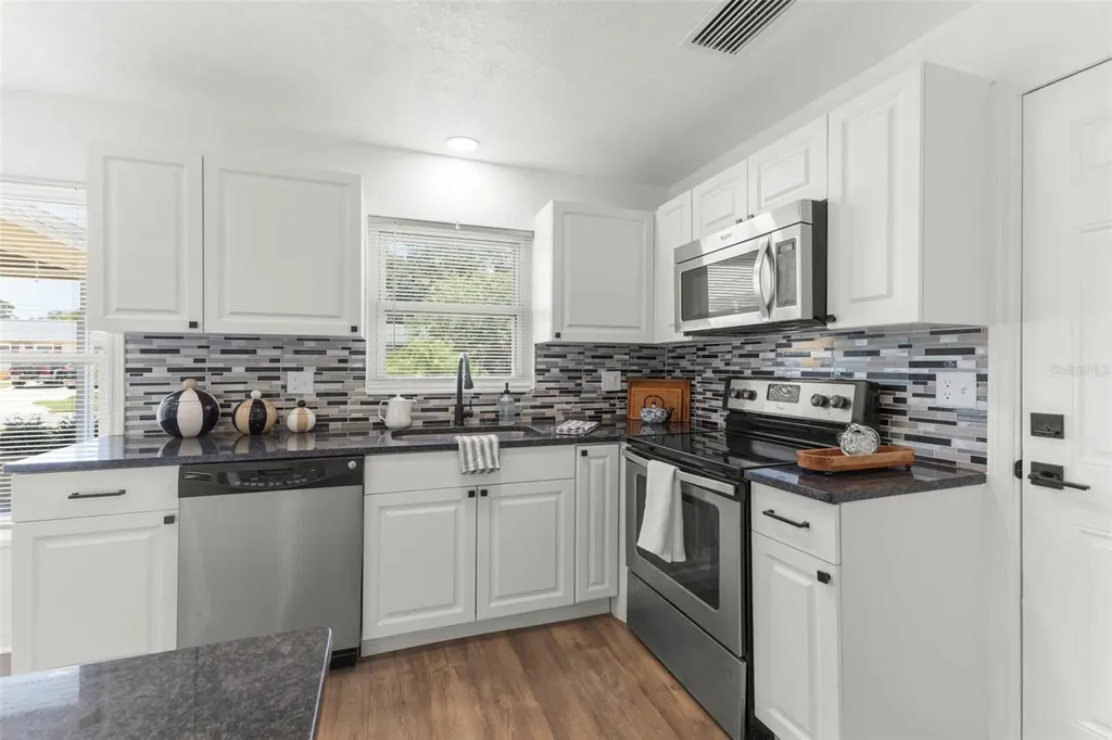 2954 Curling Court Palm Harbor FL 34684