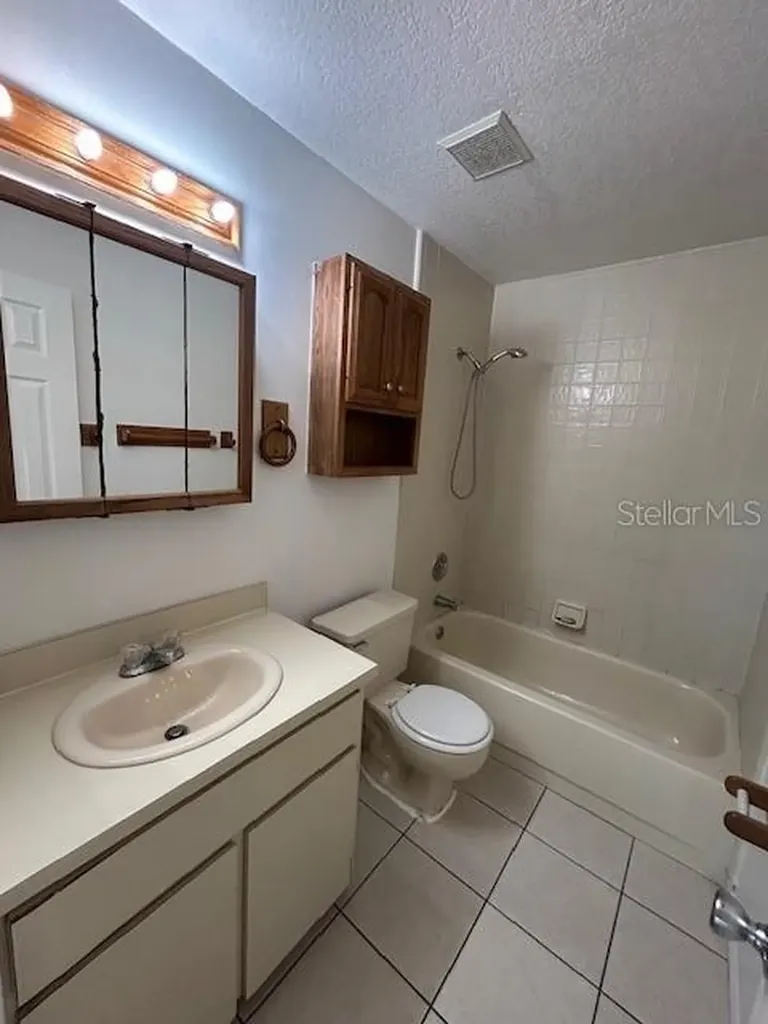 5137 Kati Lynn Drive Apopka FL 32712