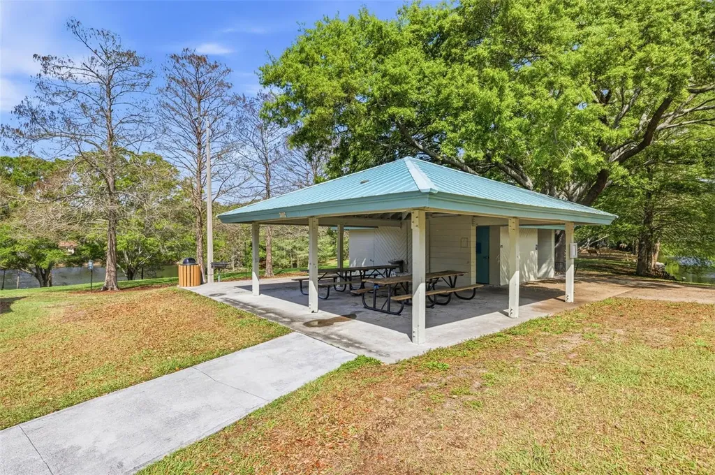 1128 Tarridon Court Dunedin FL 34698