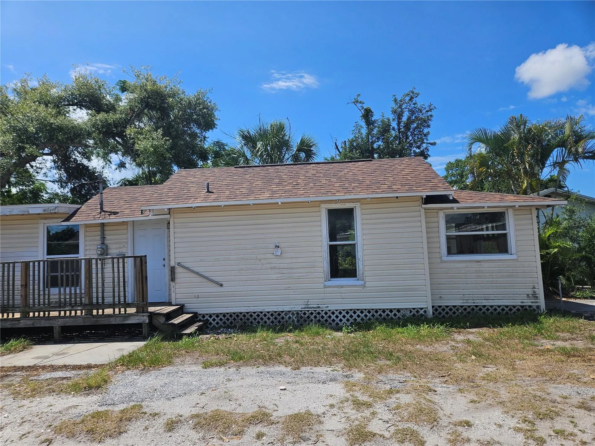 2220 20th Street S St Petersburg FL 33712