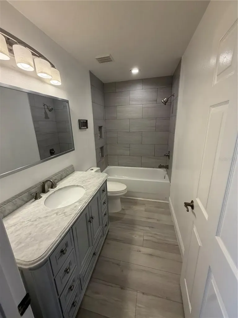 4048 Viosca Place Orlando FL 32837