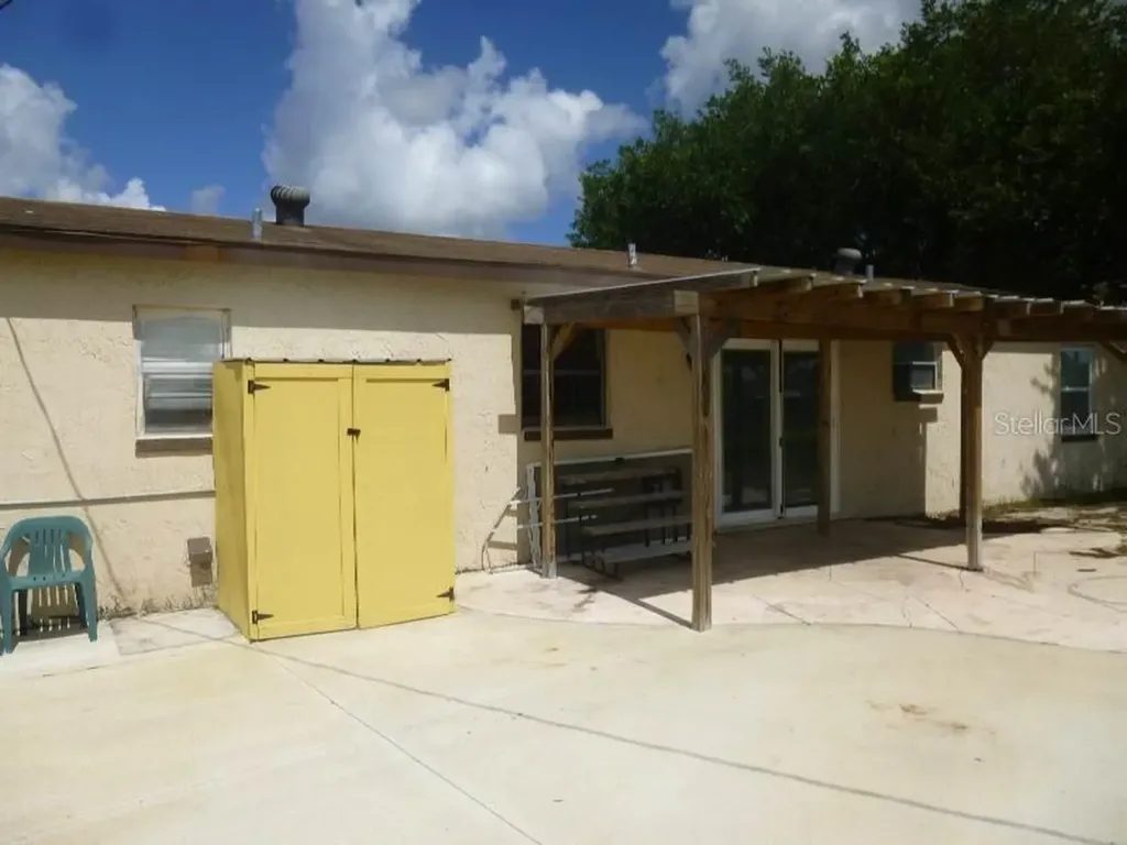 509 Walter Avenue Frostproof FL 33843
