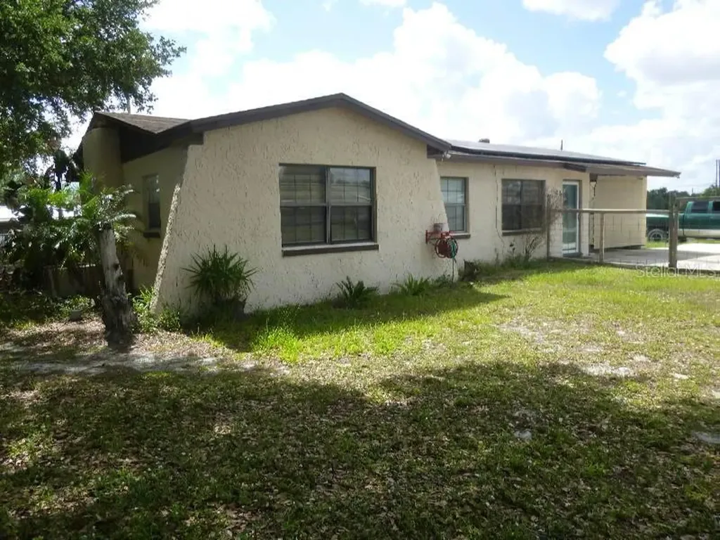 509 Walter Avenue Frostproof FL 33843