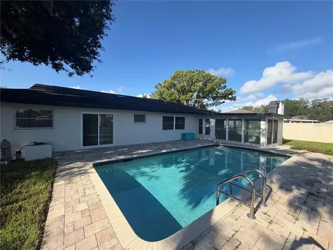 2111 Kewannee Trail Casselberry FL 32707