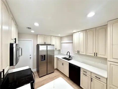 2111 Kewannee Trail Casselberry FL 32707