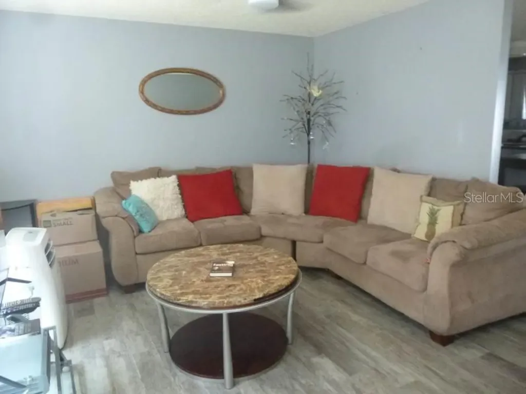 528 Central Avenue Frostproof FL 33843