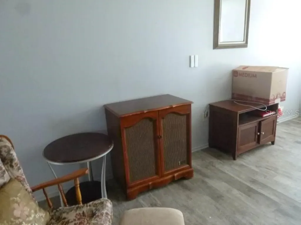 528 Central Avenue Frostproof FL 33843