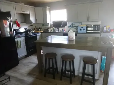 528 Central Avenue Frostproof FL 33843