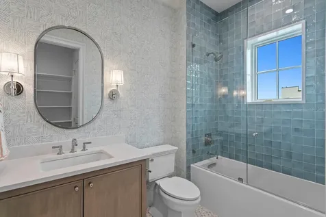 16 Sandpiper Road Tampa FL 33609