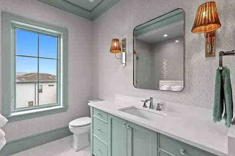 16 Sandpiper Road Tampa FL 33609