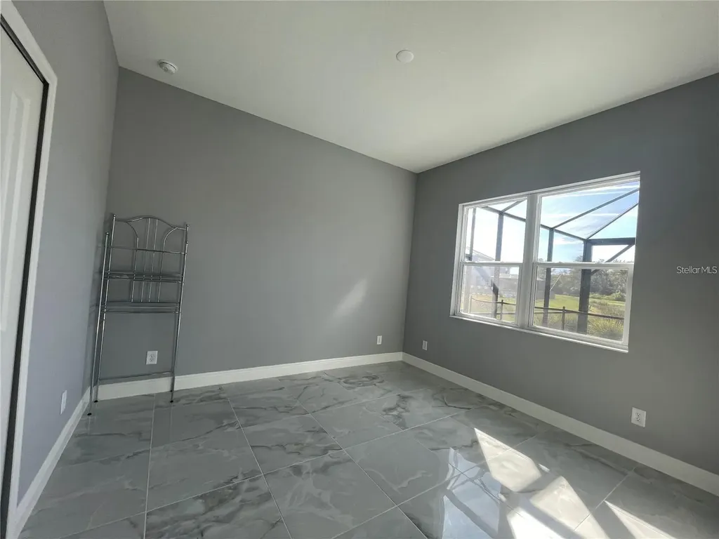 2507 Star Apple Way Sarasota FL 34240