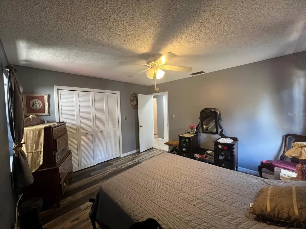 220 NE 11th Street Crystal River FL 34428